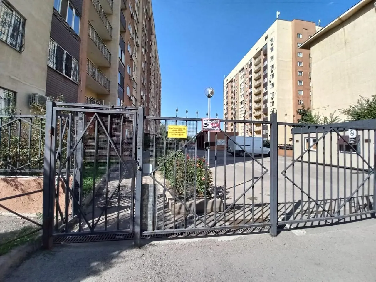 Апартаменты Однокомнатная Квартира Для 3-Х Гостей, Около Атакент, Мега Алматы